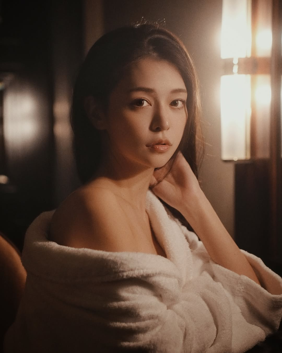 Tachibana Mary Announces Retirement, Fans Left Heartbroken 2 Tachibana Mary smiling warmly