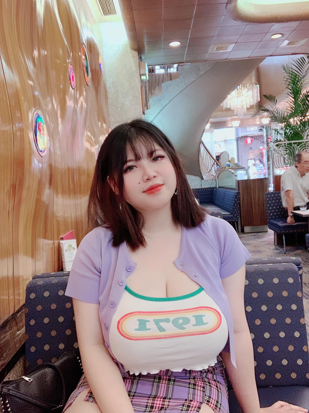 Thu Trang’s Bold Comeback After Breast Reduction Surgery 1 Thu Trang with her large bust