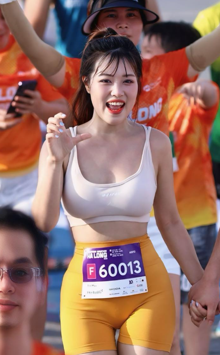 Runner Trà My Shuts Down Critics Calling Her Fake 2 screenshot 2025 06 05 113916 1749098463497483340222 1749099020207 17490990203611103552206