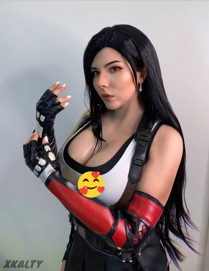 Xkalty’s Bold White Black Widow Cosplay Stuns Fans 3 Xkalty posing as Black Widow