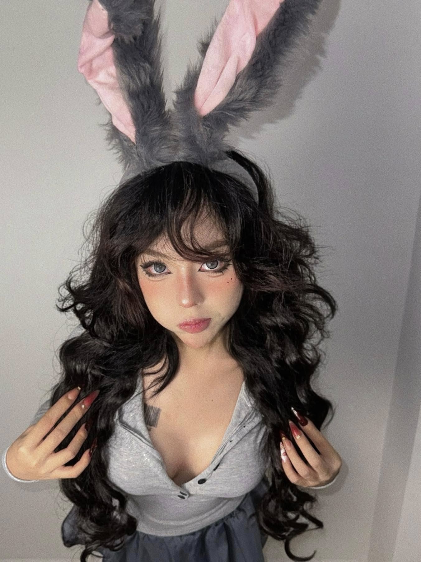 TikTok Star Bao Khuyen Susan Shows Stunning No-Makeup Look 3 49755087224583257778589787074540381118902713n 1753861254701588365677 1753862875943 1753862876493297955717