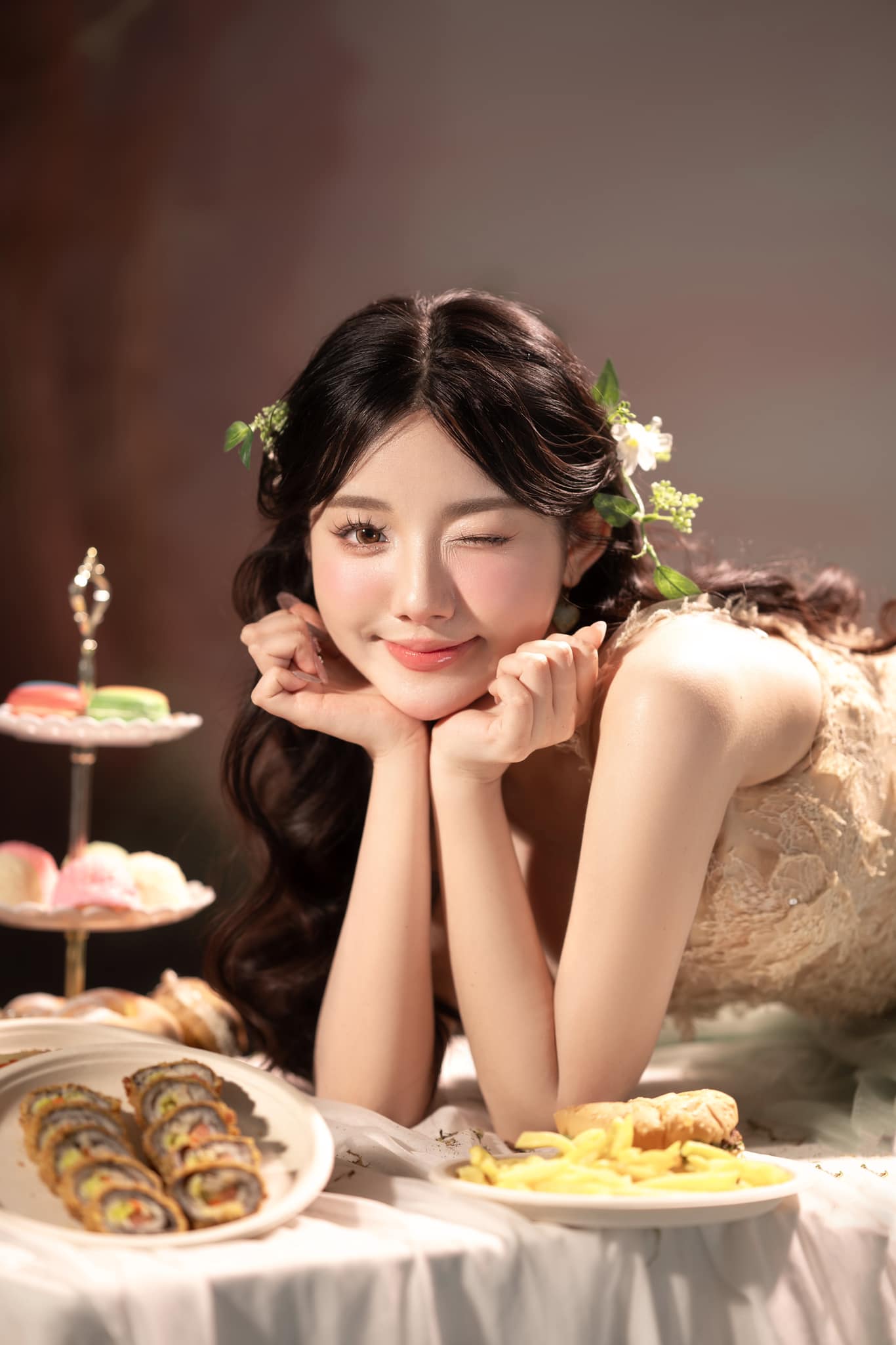 Mukbang Star Quỳnh Trương Shows Off Stunning Bikini Body 1 Quỳnh Trương smiling in casual outfit