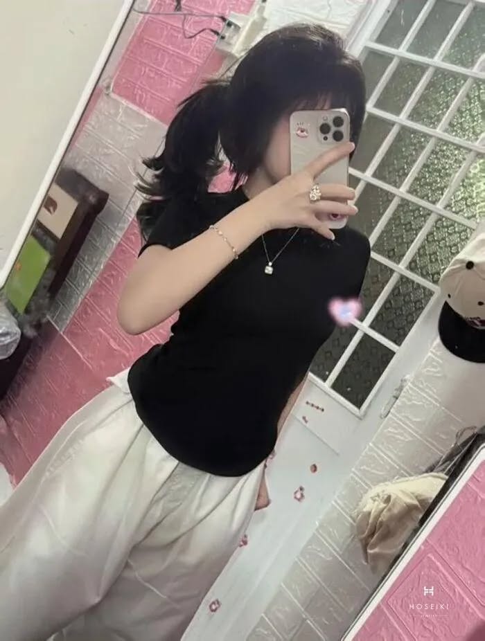 Woman Claims to Be Main Figure in Vietnam’s ‘Fat Cat’ Drama 2 5169121627485843077646654871772583374275733n 17521175110481659000677 1752118148248 1752118148413851672887