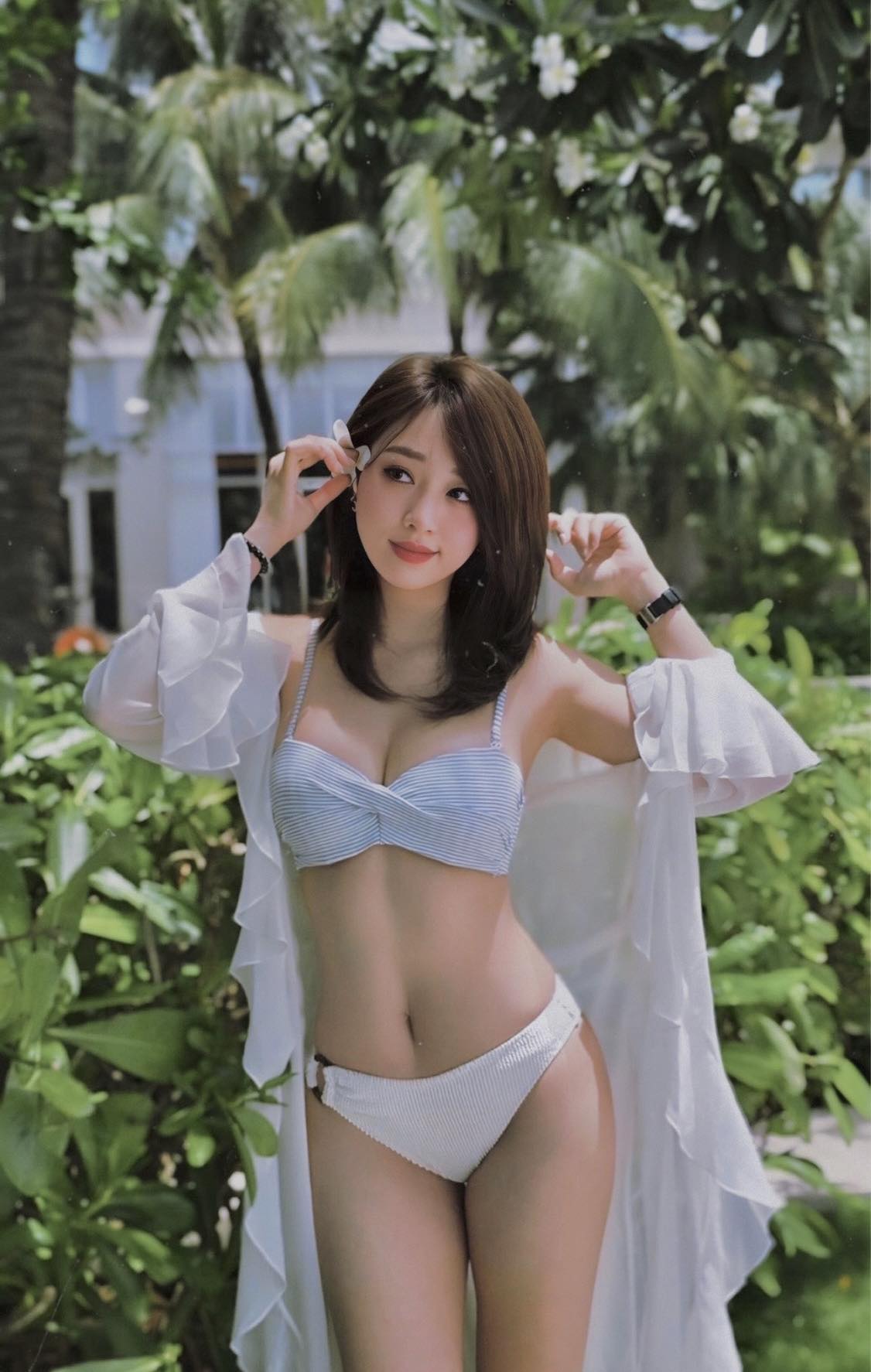 Banker and TikTok Star Hà Kim Stuns in New Bikini Photos 5 Hà Kim bikini pose