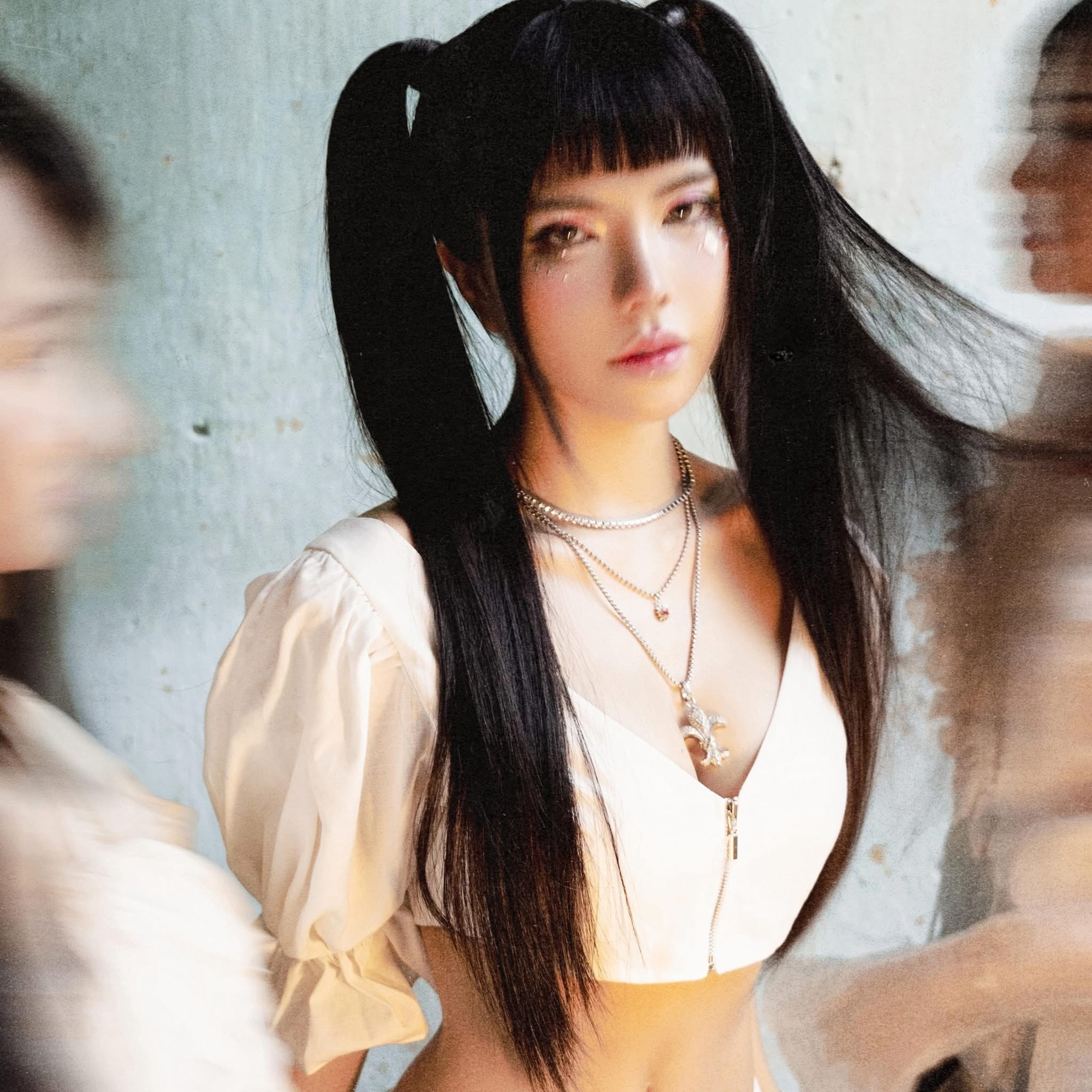 Mai Dora Stuns Fans with Killer Curves and Stunning Looks 1 Mai Dora lights up the frame with her seductive beauty.