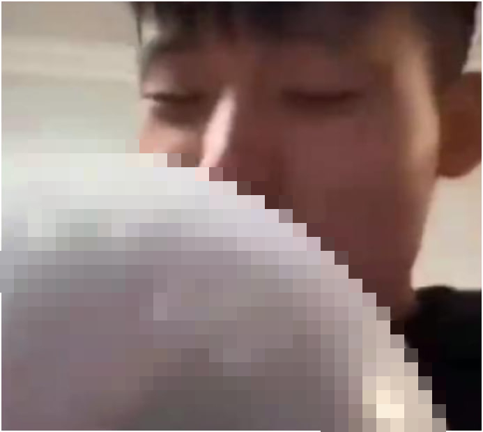 4M Followers Shocked by Streamer’s Live Drug Party 3 Drug party livestream screenshot
