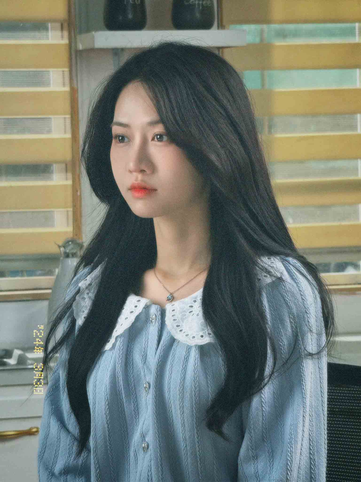 Le Bong Opens Up About Family Support and Acting Struggles 2 Le Bong with family support