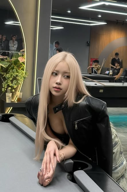 Vietnam’s 'Rosé' Faces Backlash Over Photo Editing Fails 7 screenshot 2025 07 04 174405 17516265096971816847976 1751694625212 1751694625460746529136