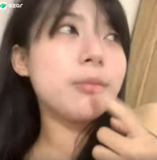 ViruSs Jokes About Marriage With Elementary School Teacher Online 4 Teacher's surprised reaction