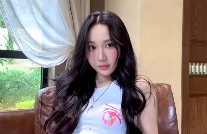 Mina Young’s Angelic Look Wins Hearts Instantly 5 Mina Young fresh and pure look