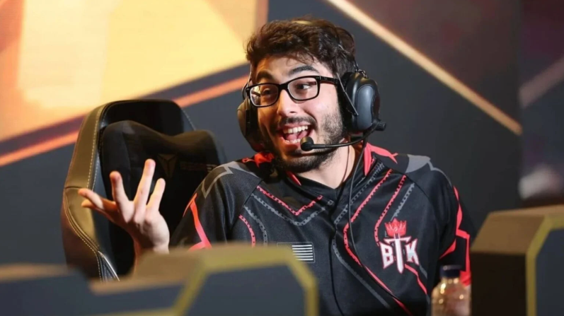 Top NA Mobile Legends Team Banned Over Rival Game Event 5 S8UL Esports player Mobazane.