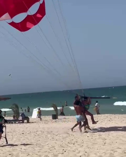 52-year-old woman sexually assaulted during paragliding at 30 meters - Image 4 52-year-old woman sexually assaulted during paragliding at 30 meters - Image 4