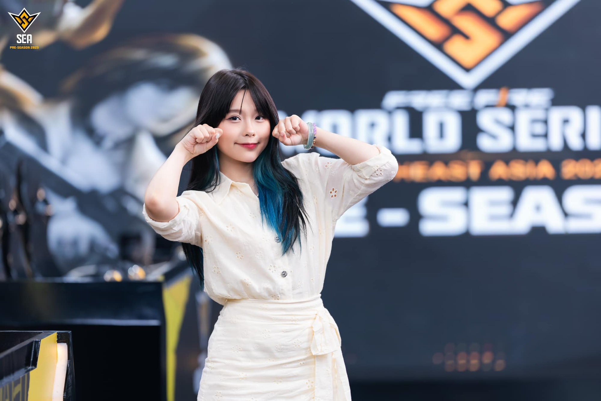 Free Fire MC Yoonsul Claps Back at Pregnancy Rumors 13 Yoonsul smiling at event