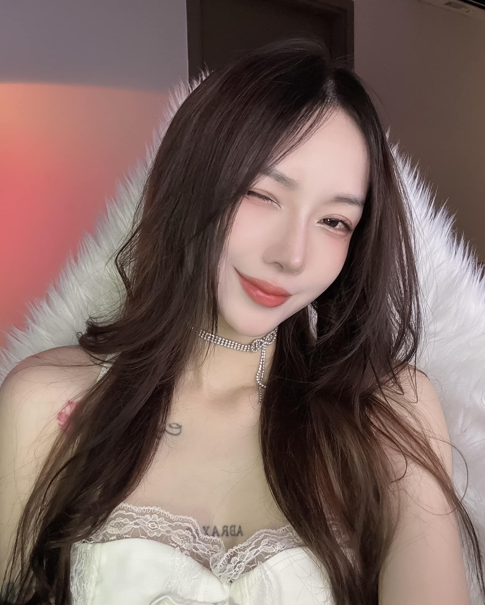 Streamer Cô Chip Returns With Stunning Bikini Photos 12 Cô Chip latest photo