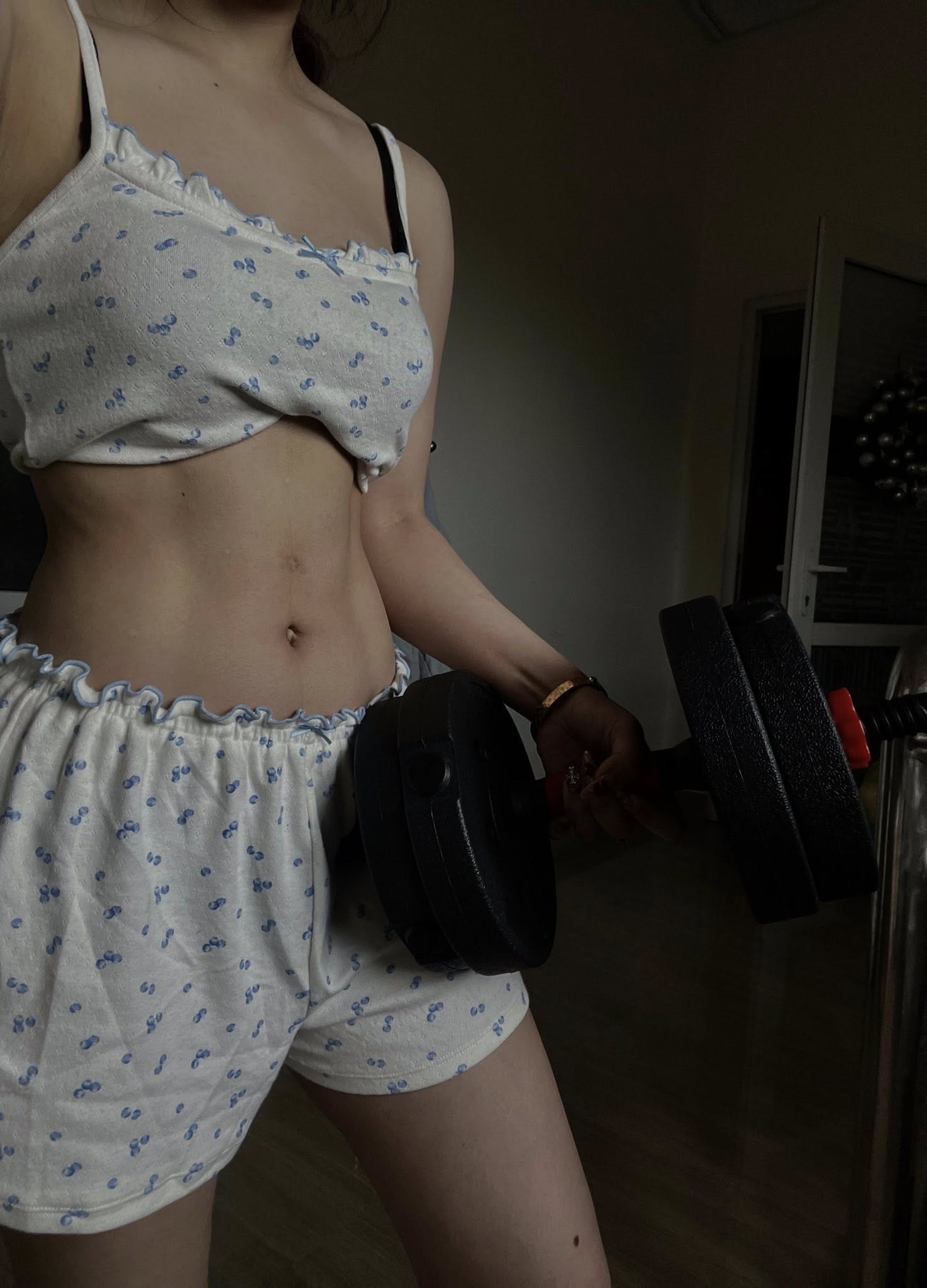 Bảo Hân Helia Stuns Fans with Gym Pics and Confidence 5 517162656240586337971602058650709029331335178n 17544665940791266036772 1754467912734 1754467912898206171474