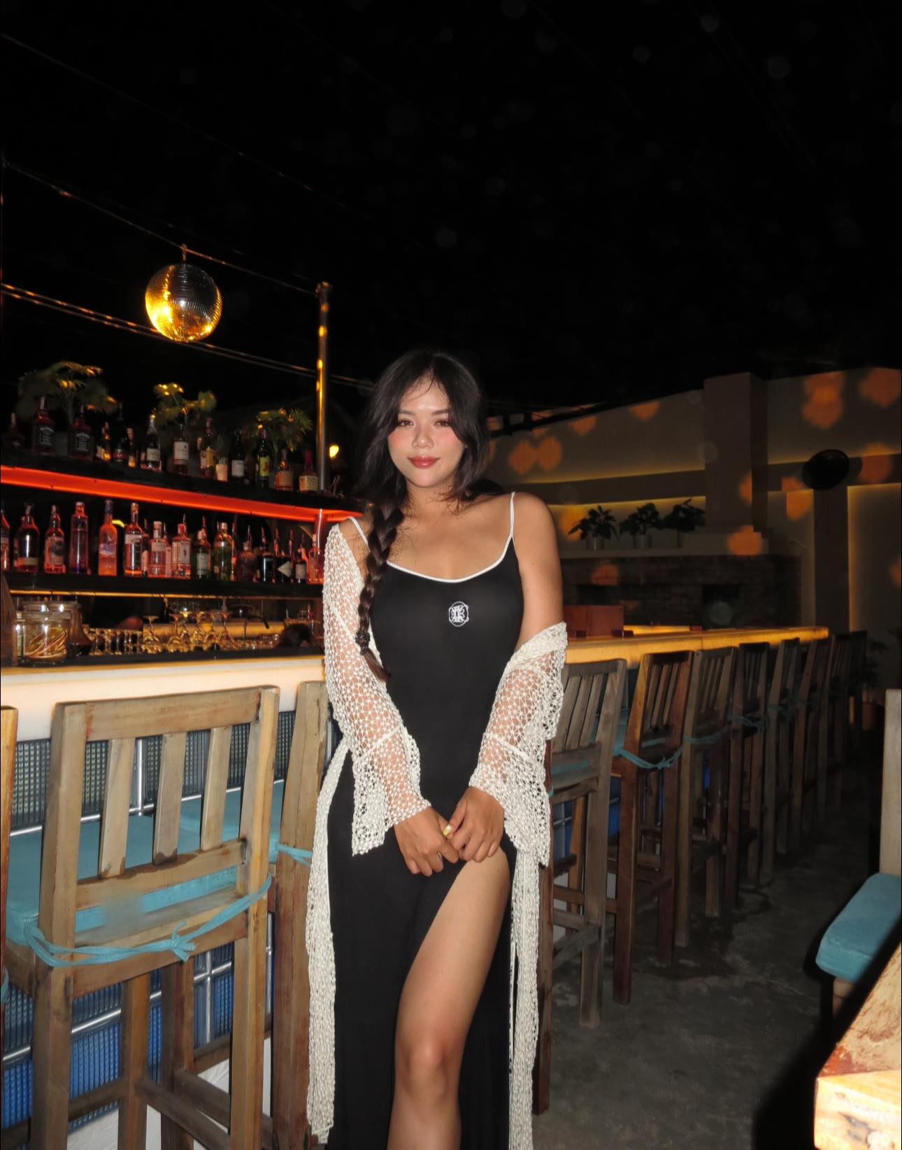 Meet the Stunning Parade Goddess Turning Heads Online 5 Ngo Lam Phuong showing off her figure in casual fashion