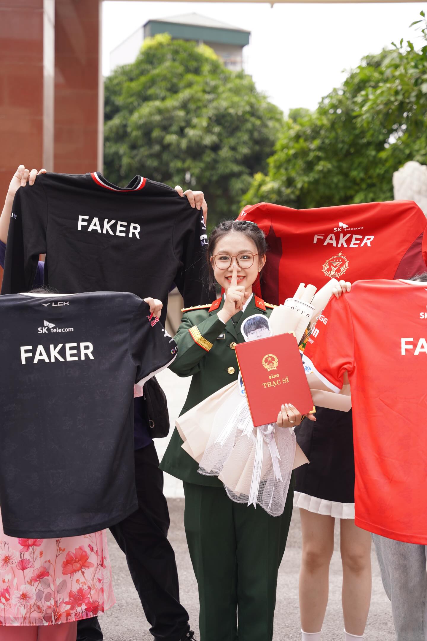 T1 Fan’s Hilarious Master's Degree Flex Goes Viral 2 528333323178983980312547949067439745295258571n 175444264941577821648 1754448255353 1754448255530932576589