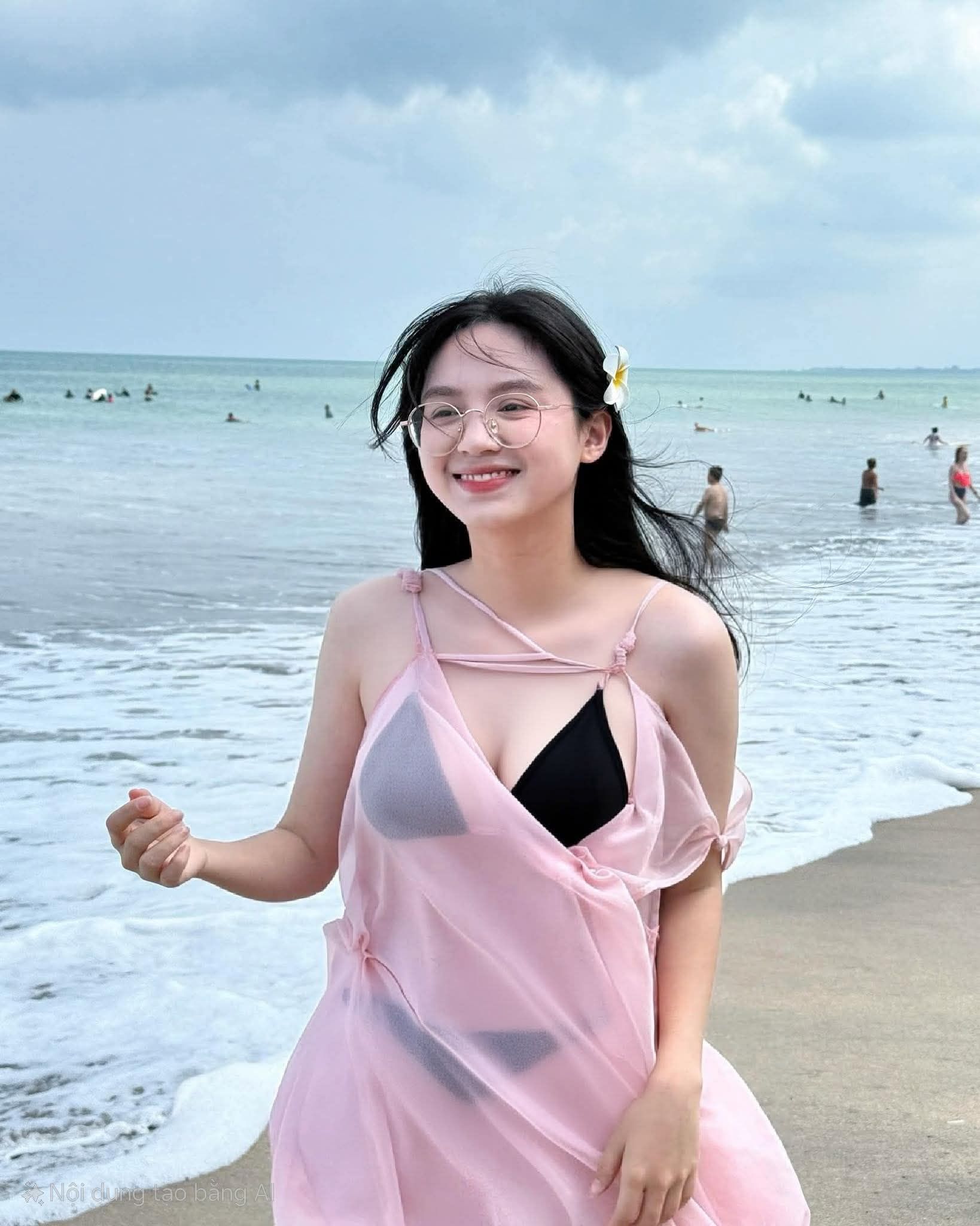 Hà 'Mã Tấu' Faces Backlash After Marriage Shocks Fans 7 5350157701222213244301418955554911449934004993n 17560938397371757229323 1756105121542 17561051218221373475273