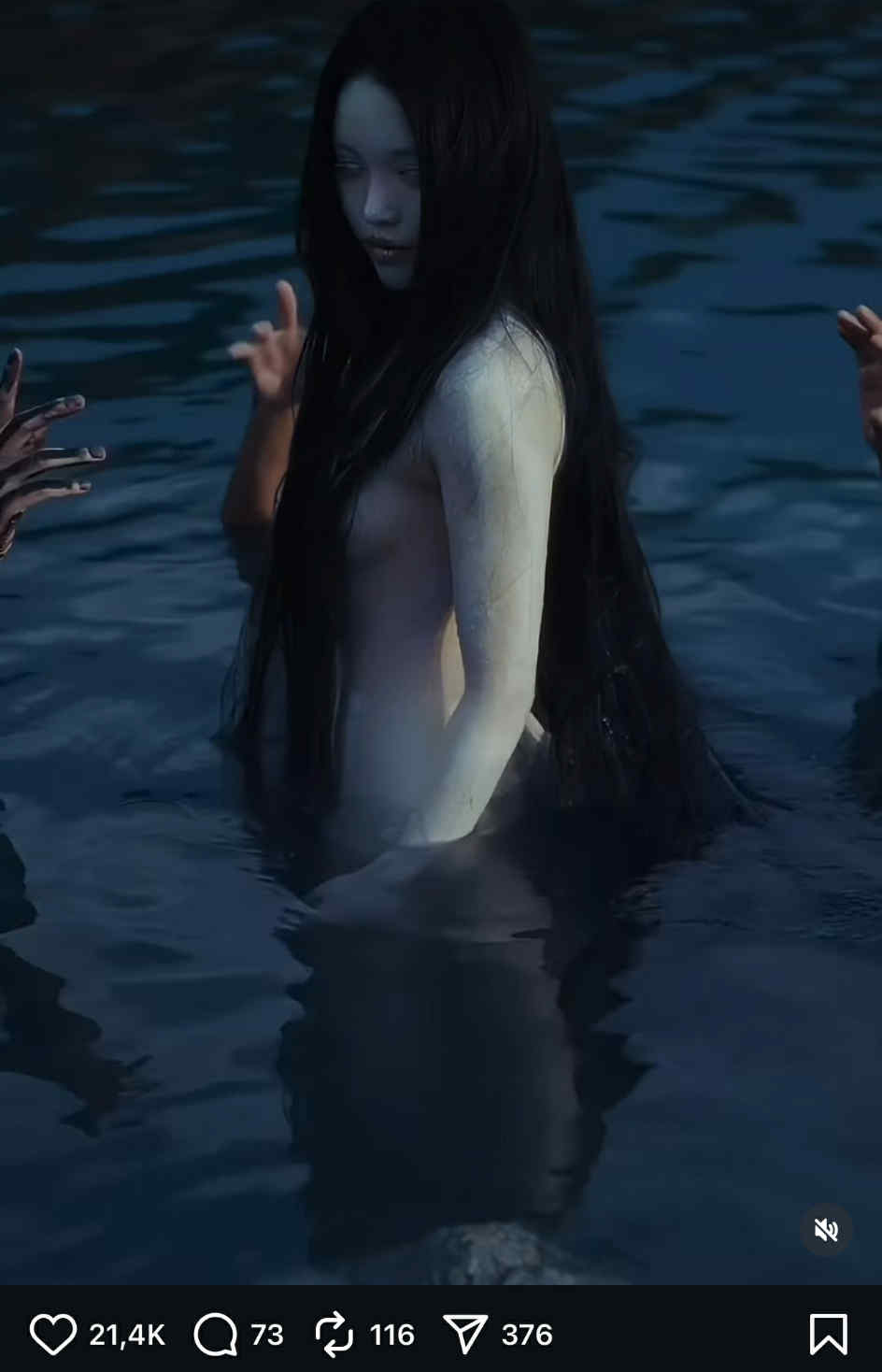 Linh Ngọc Đàm’s Bold New Video Hits 1.1M Views 7 Linh Ngọc Đàm’s edgy style