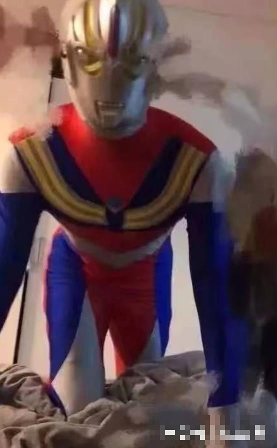 Dating an Ultraman Fan Led to a Hilarious Awkward Moment 1 edit urlhttp3a2f2fdingyuews126net2f20252f08142f9333bf48j00t0zb5j00cld000fe00owp 1755253325470507047555 17552533369722105024716 1755254498477 17552544986311785104760