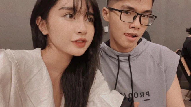 Lai Bâng’s Girlfriend Stuns Fans with Sizzling Bikini Photos 7 Trang Six and Lai Bâng couple photo