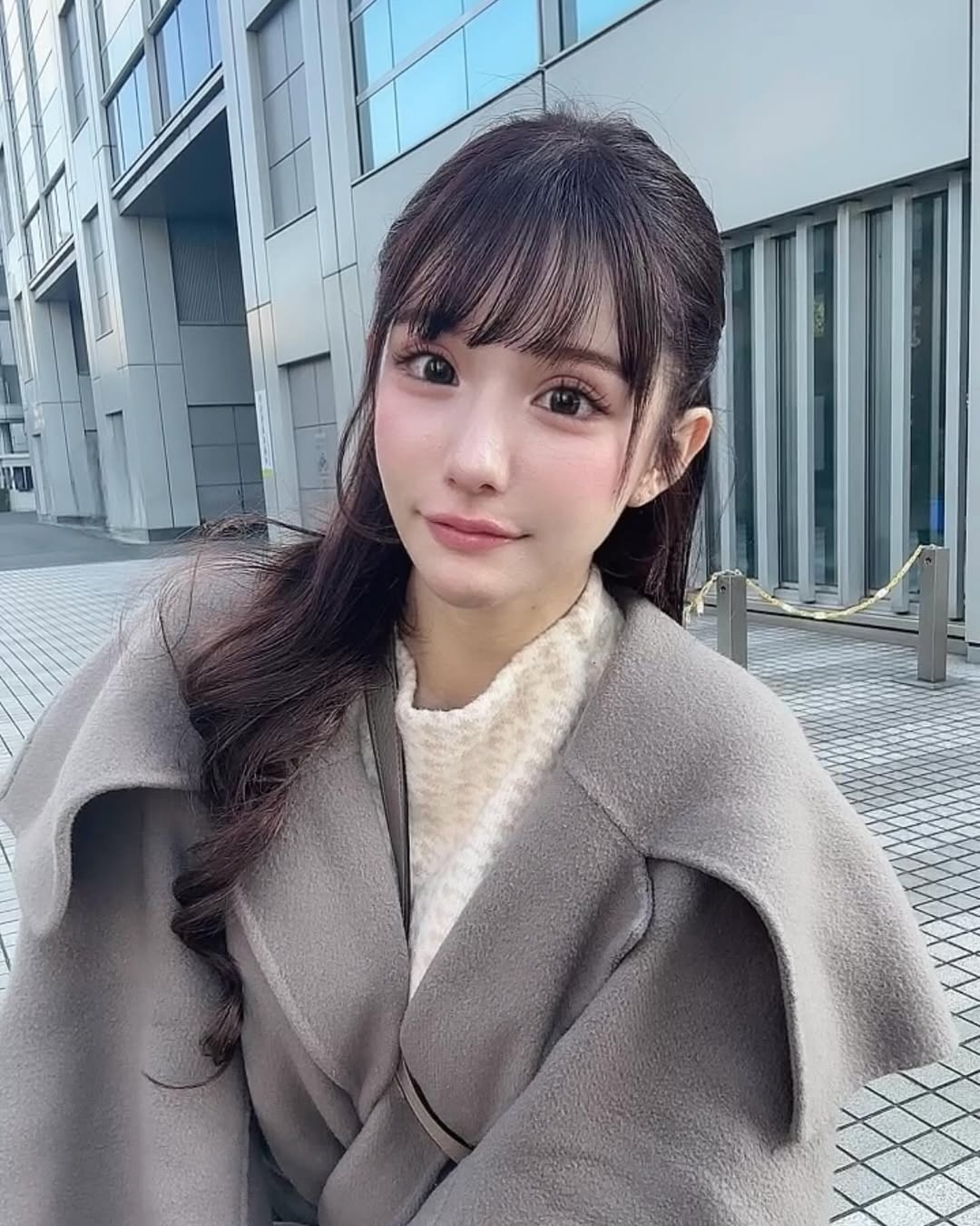 Japanese Model Hirase Airi’s Stunning Transformation Cost $460K 1 Hirase Airi before and after transformation