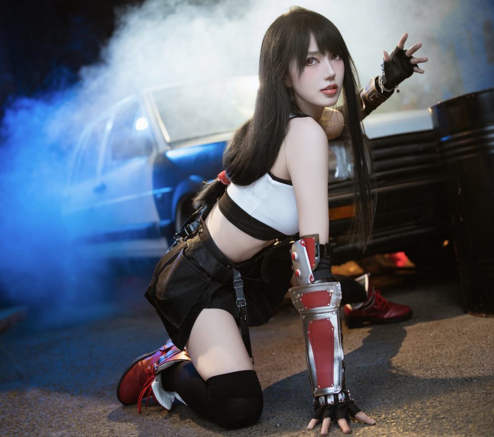 Cosplayer Nails Iconic Tifa Look and Wins Hearts Off-Camera 3 screenshot 2025 08 08 113437 1754627706587179251095 1754639476016 17546394762211409383275