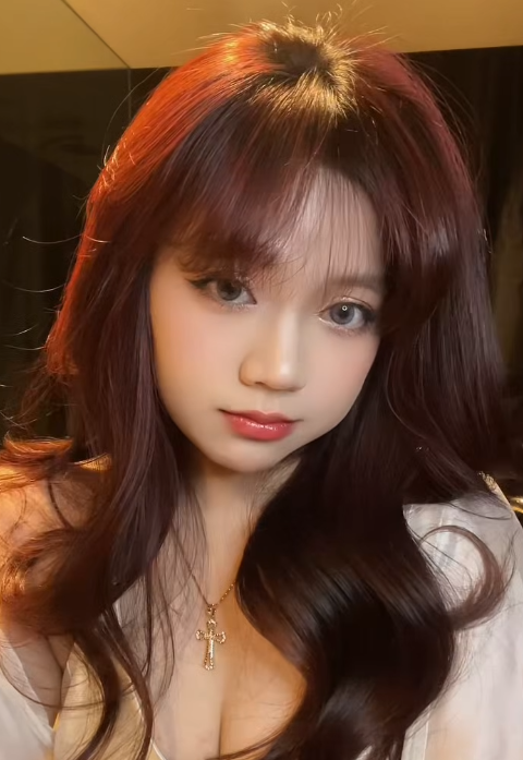 Bảo Hân Helia’s Stunning 15-Second Video Captivates Fans 3 screenshot 2025 08 29 104216 17564389731221027686333 1756441017827 17564410181231084263906