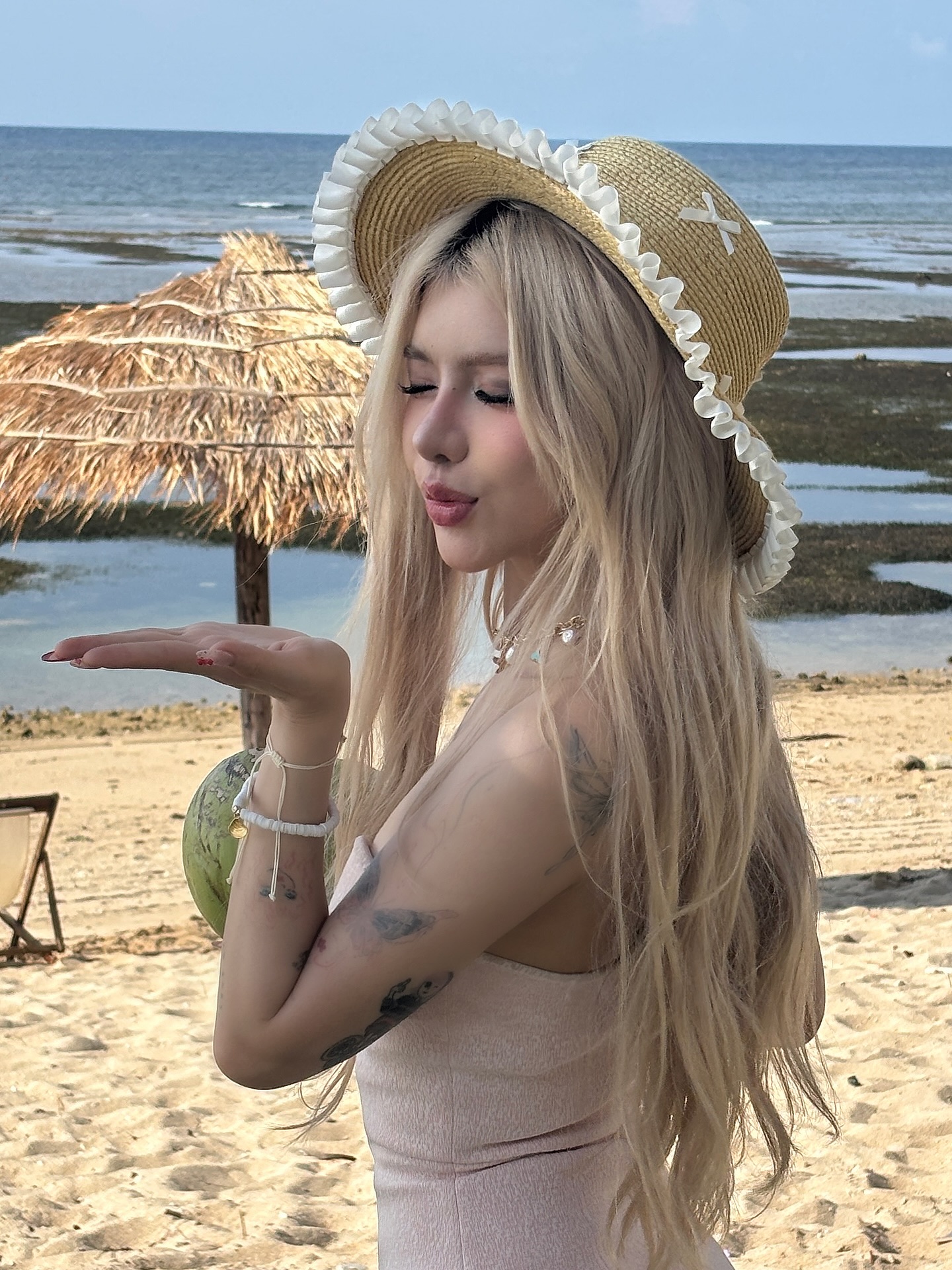 Ciin’s Stunning Glow-Up Has Fans Mistaking Her for Helia Bảo Hân 12 525686174184059583871063278857766090848250342n 17571250730051723375925 1757131959973 17571319601401764211225