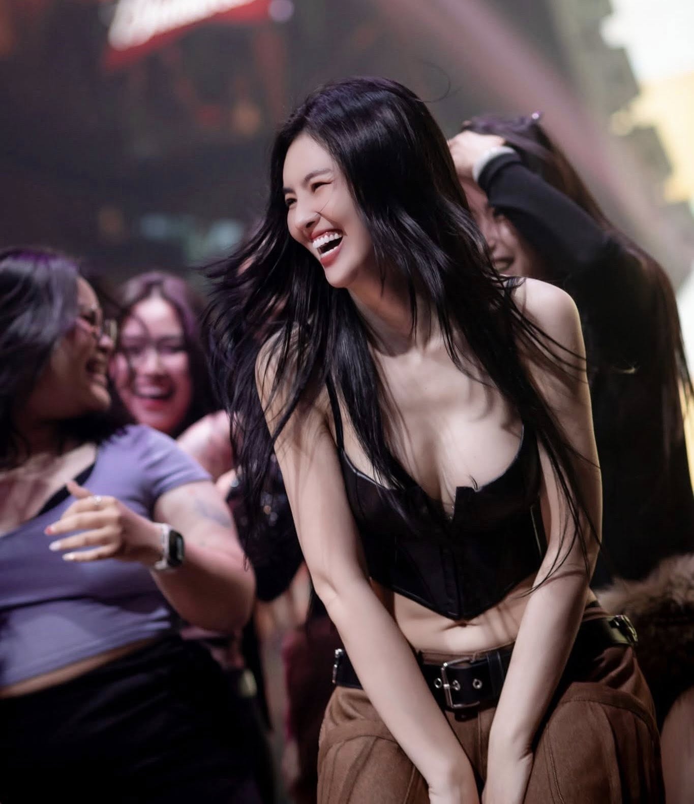 Dancer Tammy and Rapper B Ray Reunite, Fans Are Loving It 5 Tammy performing with passion
