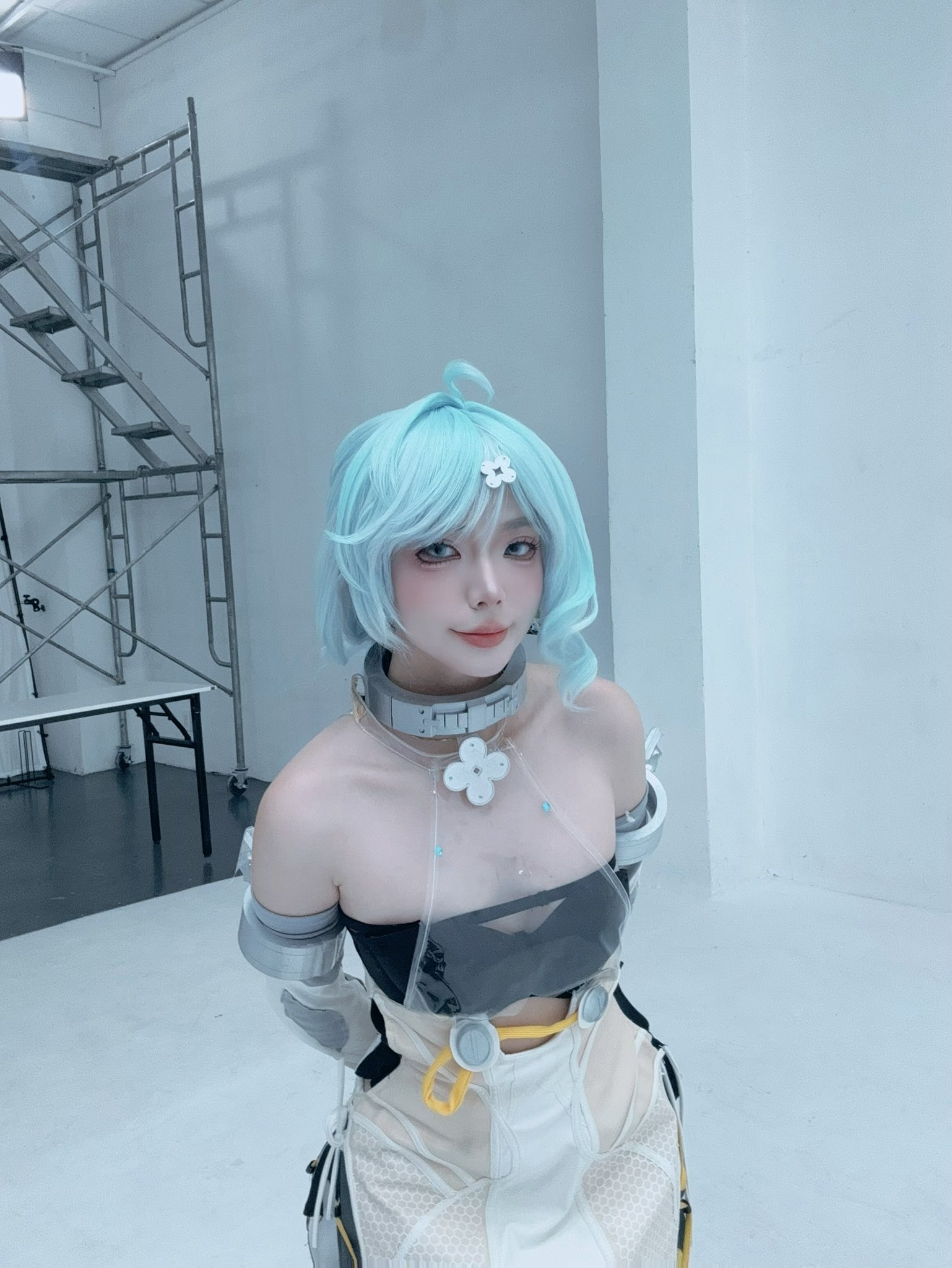 Streamer Remind Stuns Fans with Epic Ahri Cosplay Reveal 5 5414351018134209145839873330729809611067879n 1758531338512476871018 1758533934948 17585339351602121875689