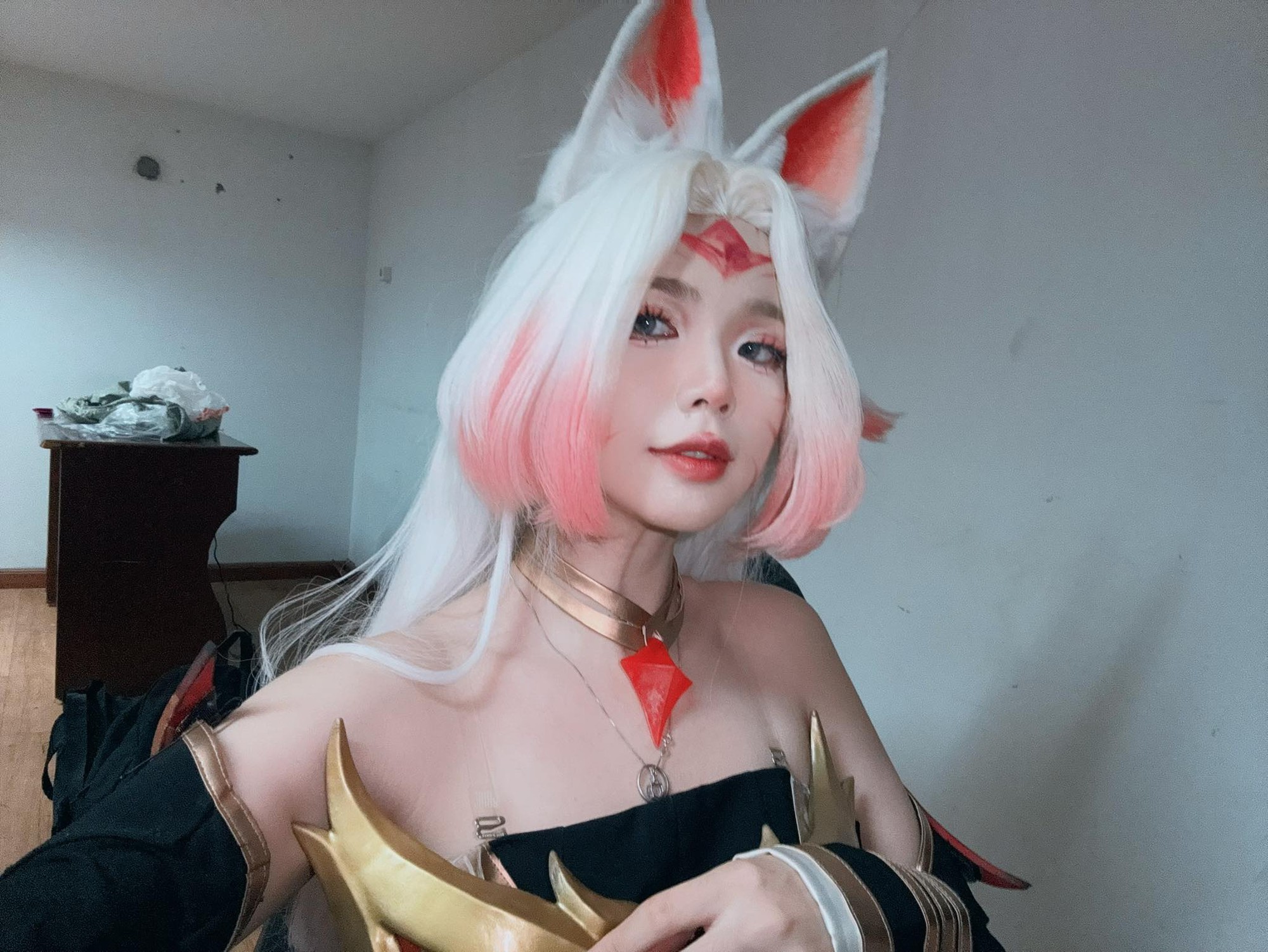 Streamer Remind Stuns Fans with Epic Ahri Cosplay Reveal 1 549613227826886923237386371090720238035773n 17585311625181890261157 1758533927578 1758533927789169527050
