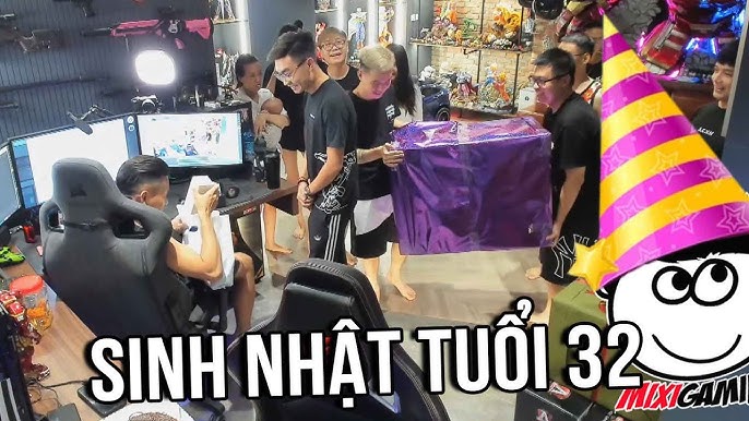 Remembering Độ Mixi’s Birthday and His Streaming Journey 3 Độ Mixi birthday celebration moments