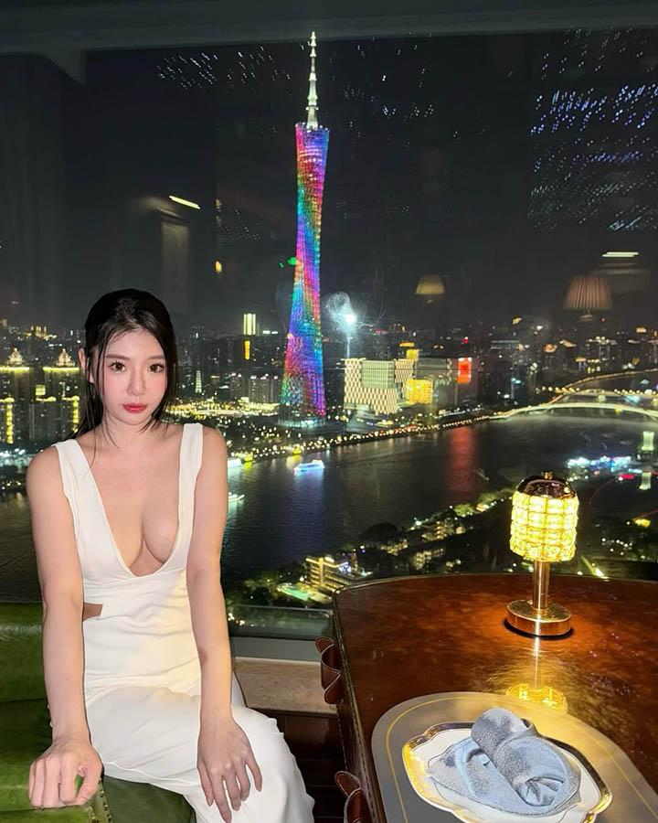 Fans commenting on Yunicee.T33's profile