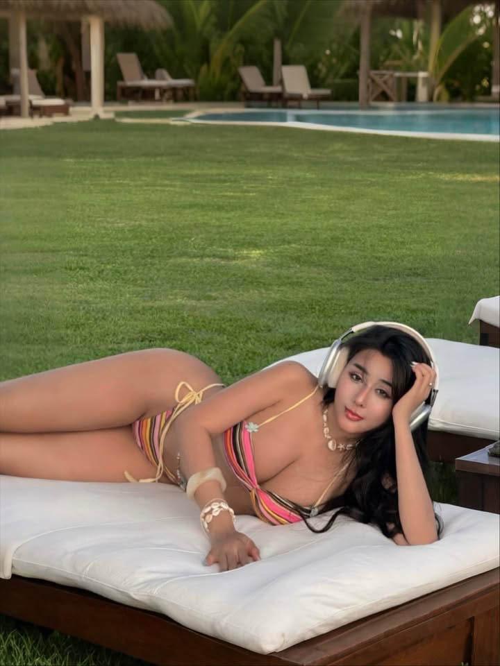 Ngoc Tran Stuns Fans with Summer Bikini Photos 3 Ngoc Tran close-up portrait with flawless makeup