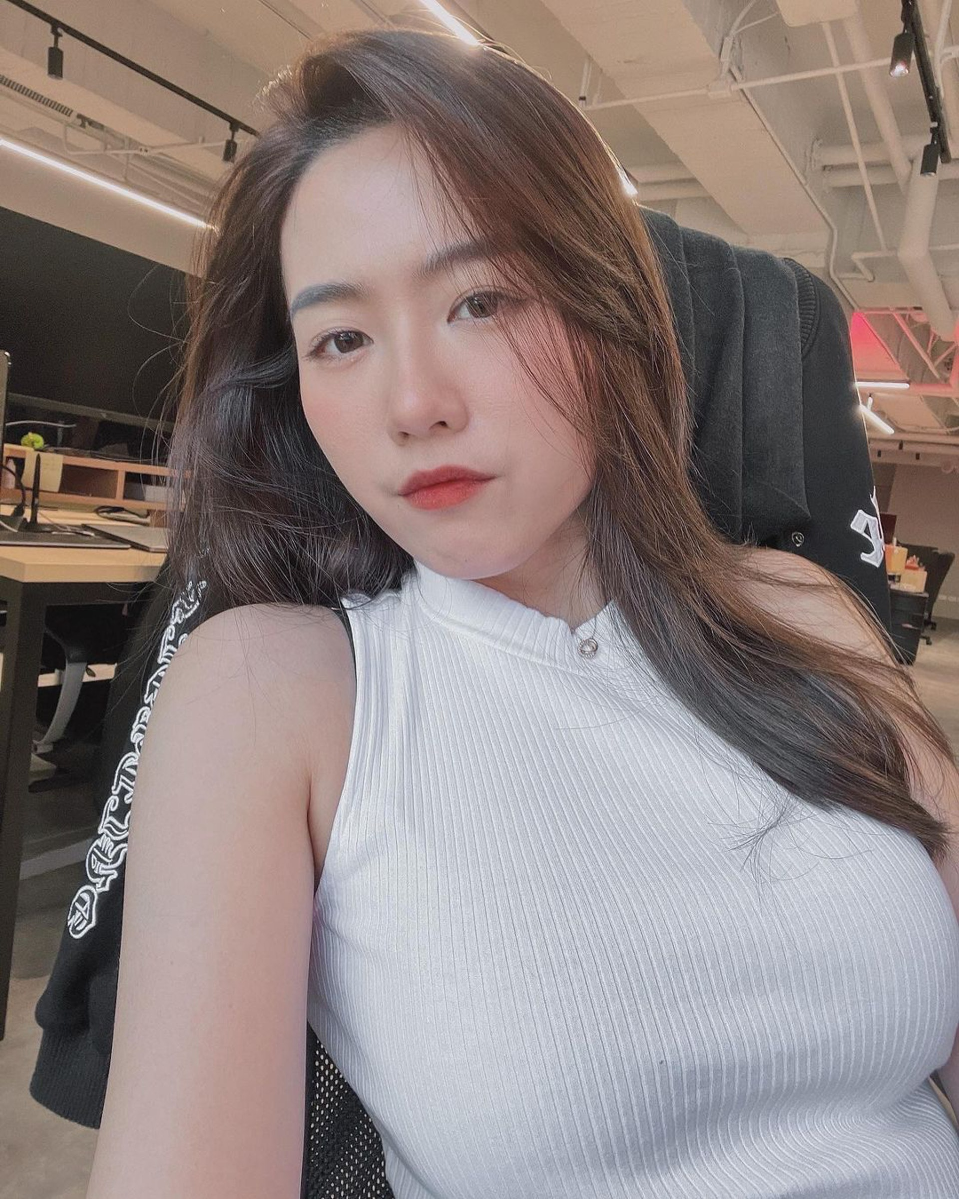 Ah Chu confident pose