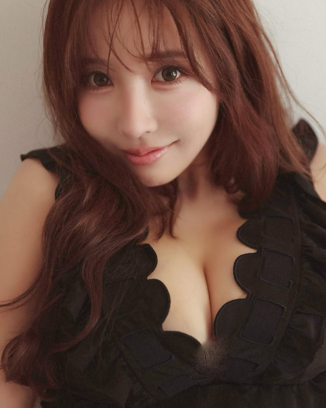 Yua Mikami at basketball event