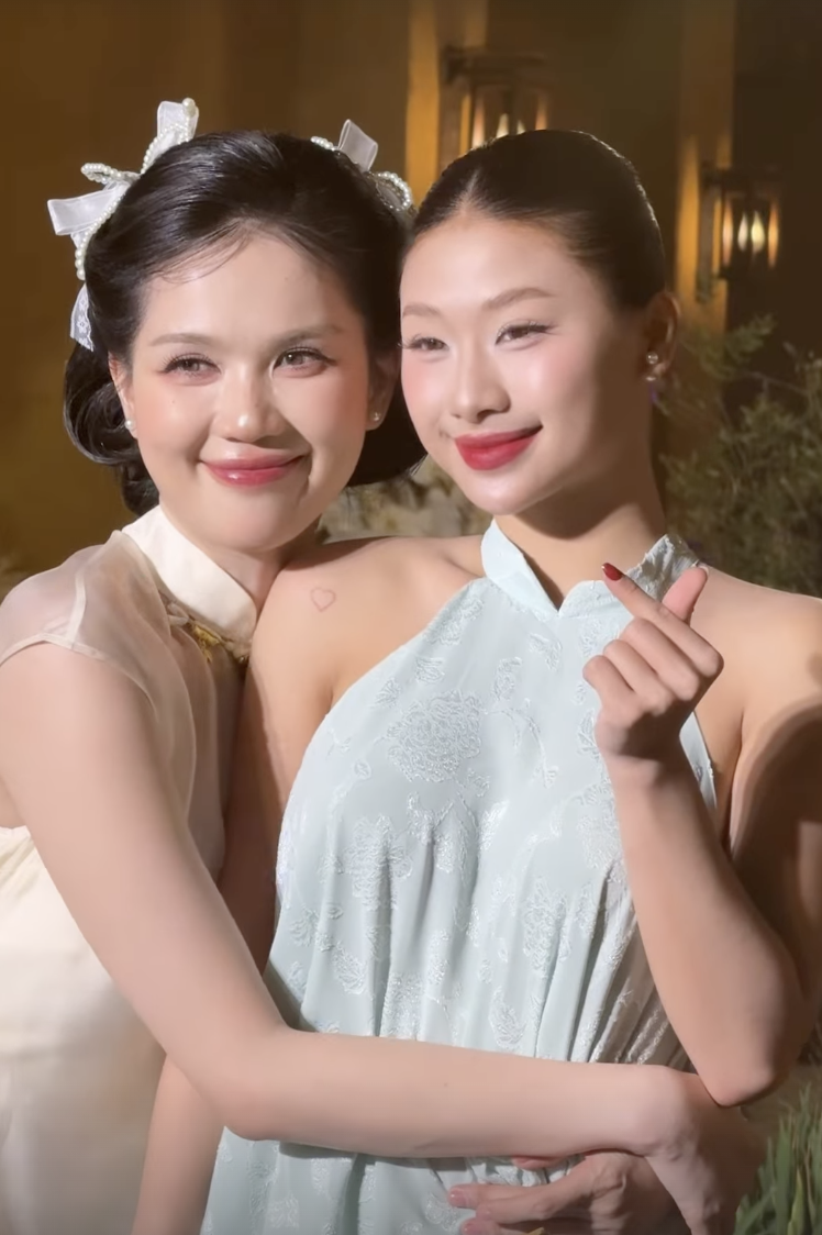 Louis Phạm looks stunning posing with Ngọc Trinh and Miss Thanh Thuỷ - Photo 2. Louis Phạm looks stunning posing with Ngọc Trinh and Miss Thanh Thuỷ - Photo 2.
