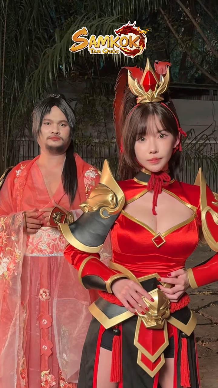 Eimi Fukada in sexy cosplay outfit