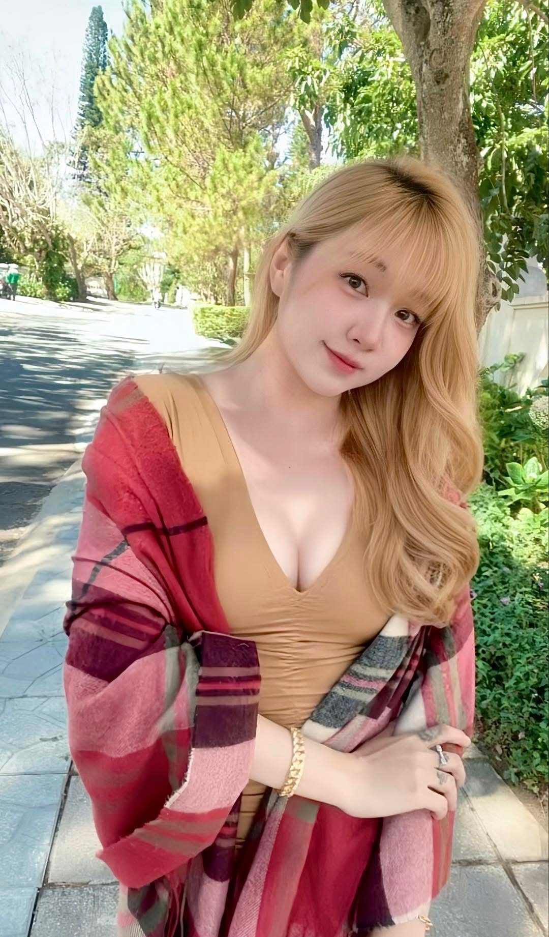 Như Hexi 2026 fashion