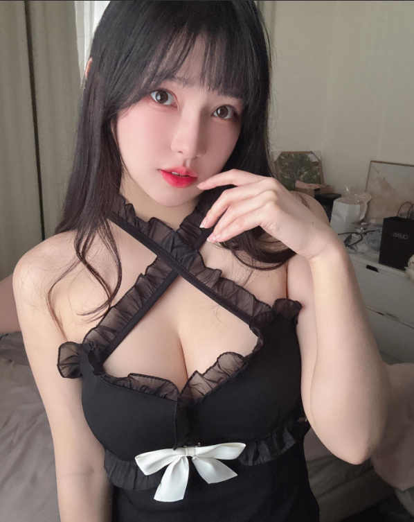 Yili’s popular social media photos