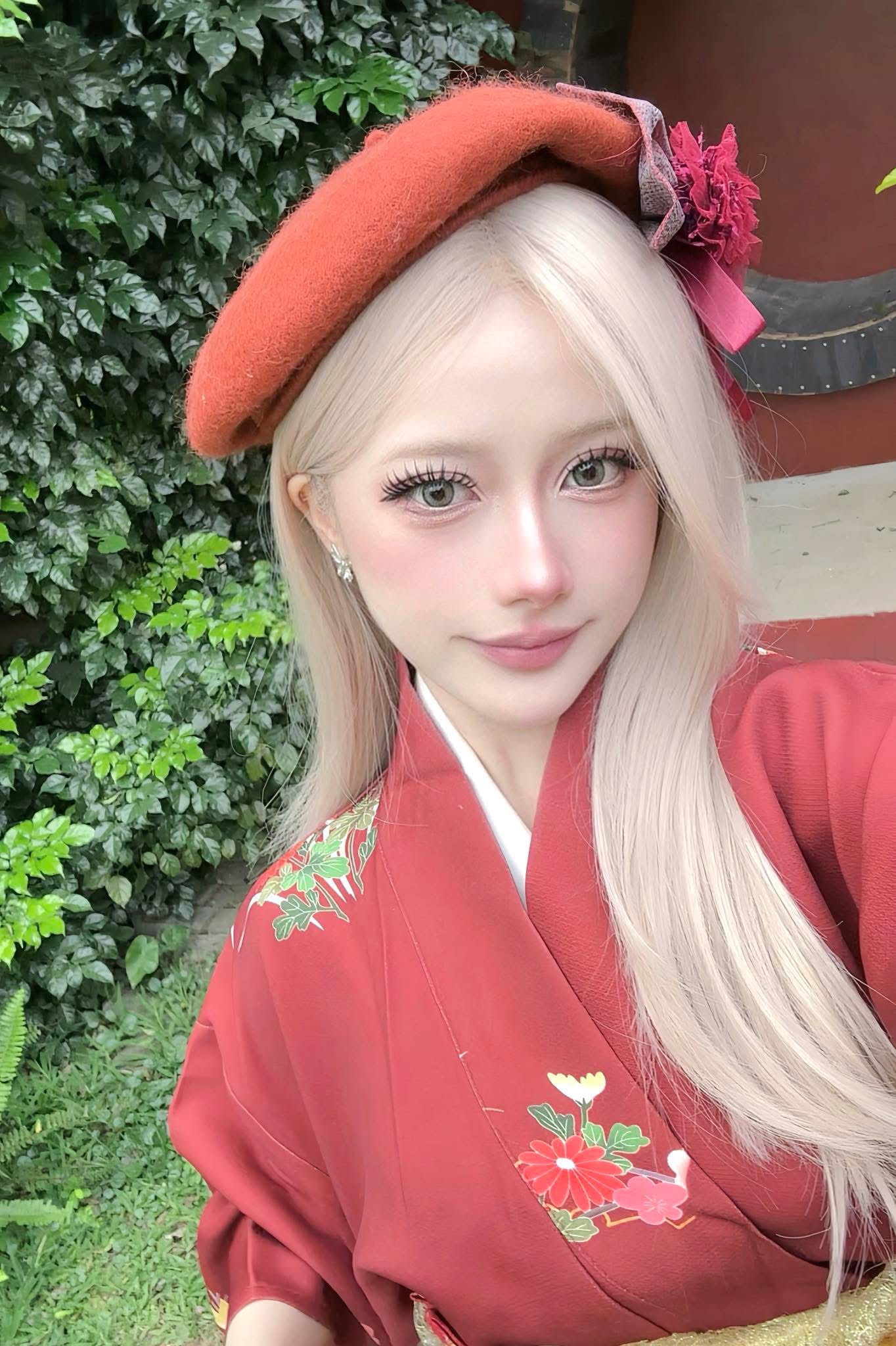 Viviha cosplay detailed look