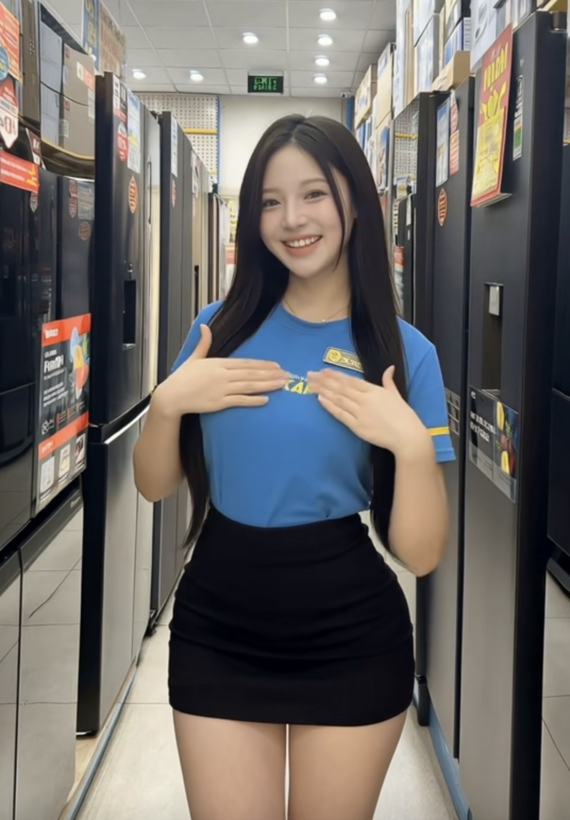 Fake Viral Video of ‘Sexy Employee’ Sparks Online Shock 1 img6353 033319 1775355543557 1775355544058120860365