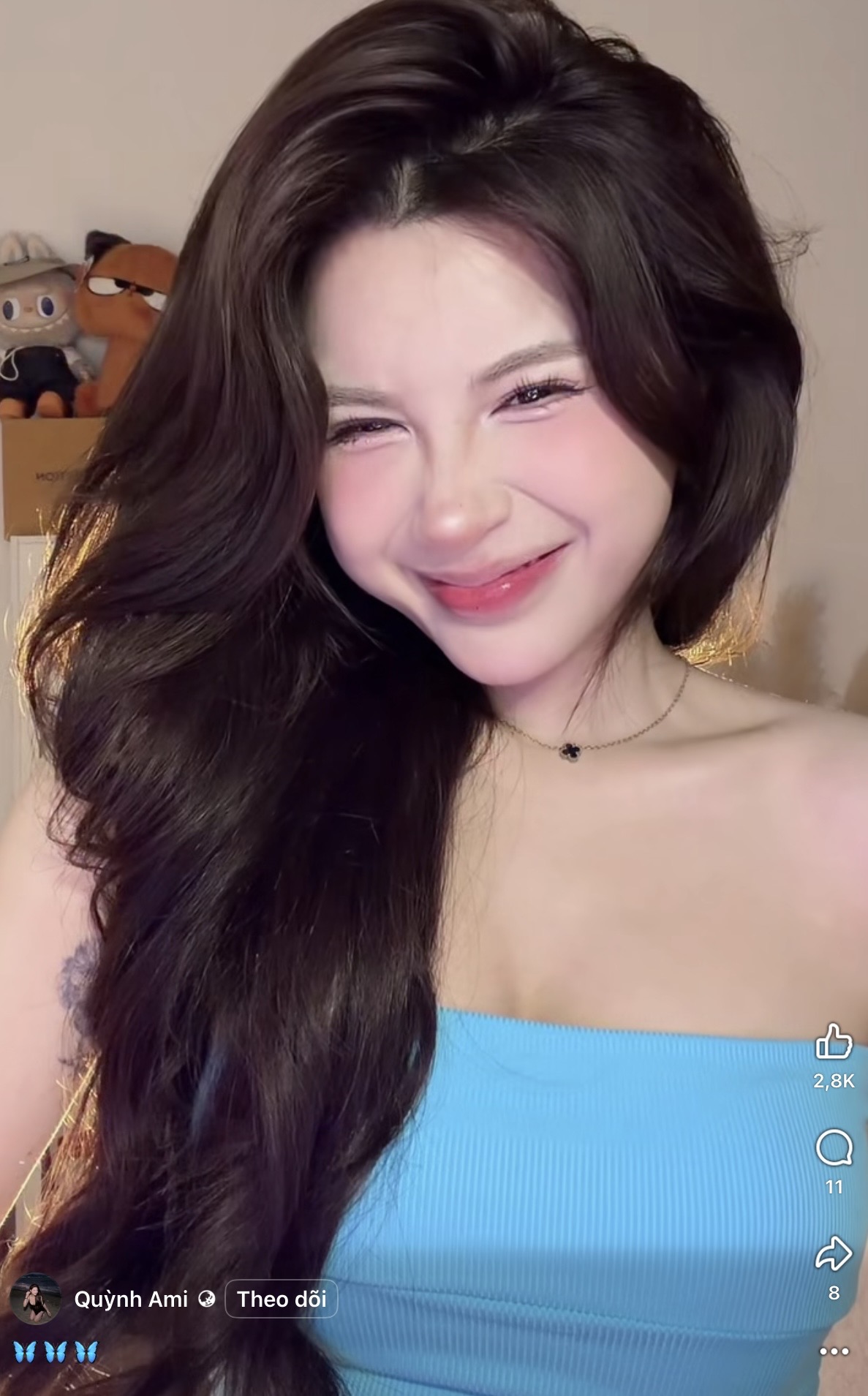 Gym Owner Quỳnh Ami’s Adorable Moment Melts Streamer Hà Tiều Phu’s Heart 5 Quỳnh Ami smiling sweetly