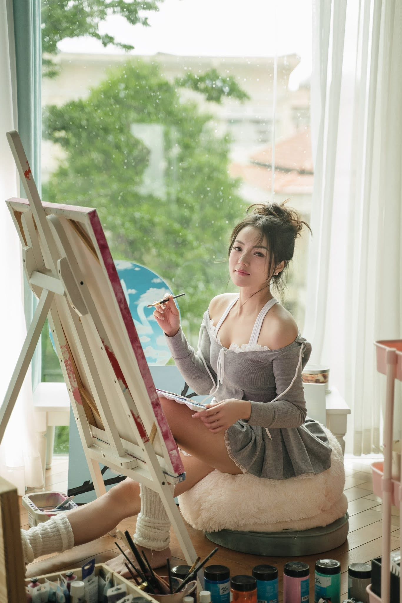 Thuy Top’s Stunning Glow-Up After Leaving Showbiz 7 Thuy Top radiant and confident