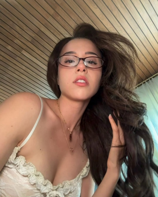 Pokimane Spent $20K to Reclaim Her Real Name on Instagram 3 Pokimane social media branding