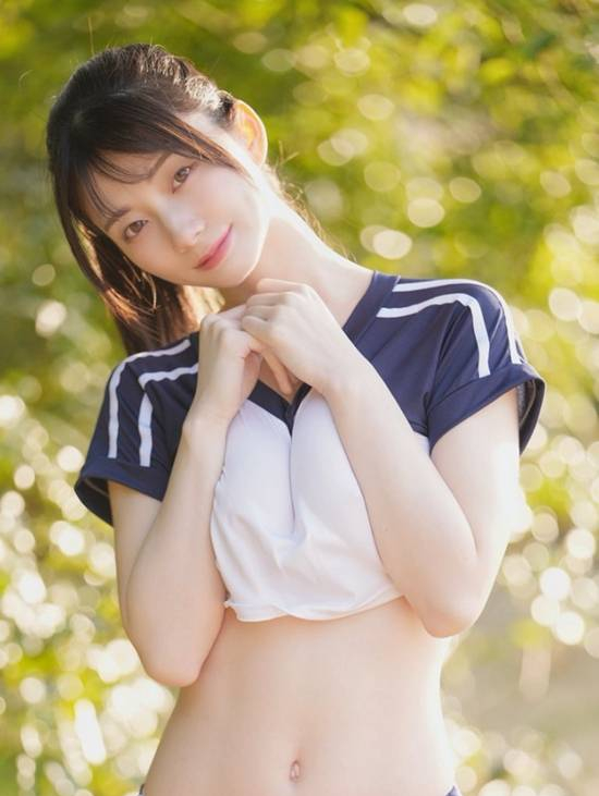 Seto Kanna Slam Dunk cosplay confident smile