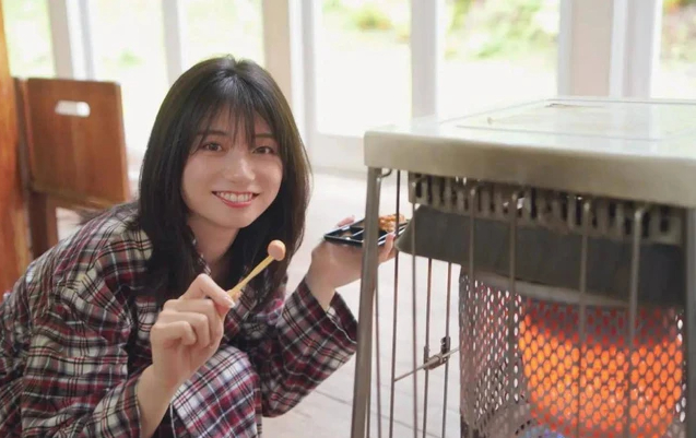 Everyday Moments of Japan’s Top Hot Girls Show a Different Side 6 screenshot8 143210 1776243548706 17762435489131853528578