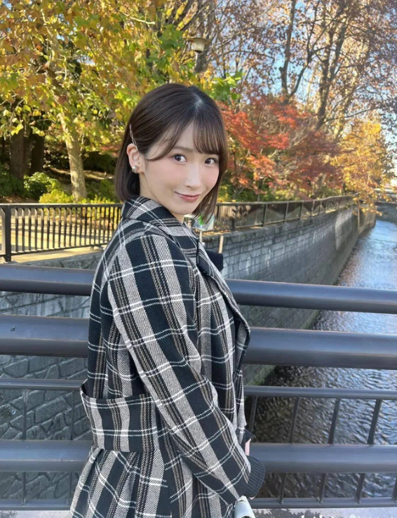 Everyday Moments of Japan’s Top Hot Girls Show a Different Side 7 screenshot9 143231 1776243549640 1776243550428242803259