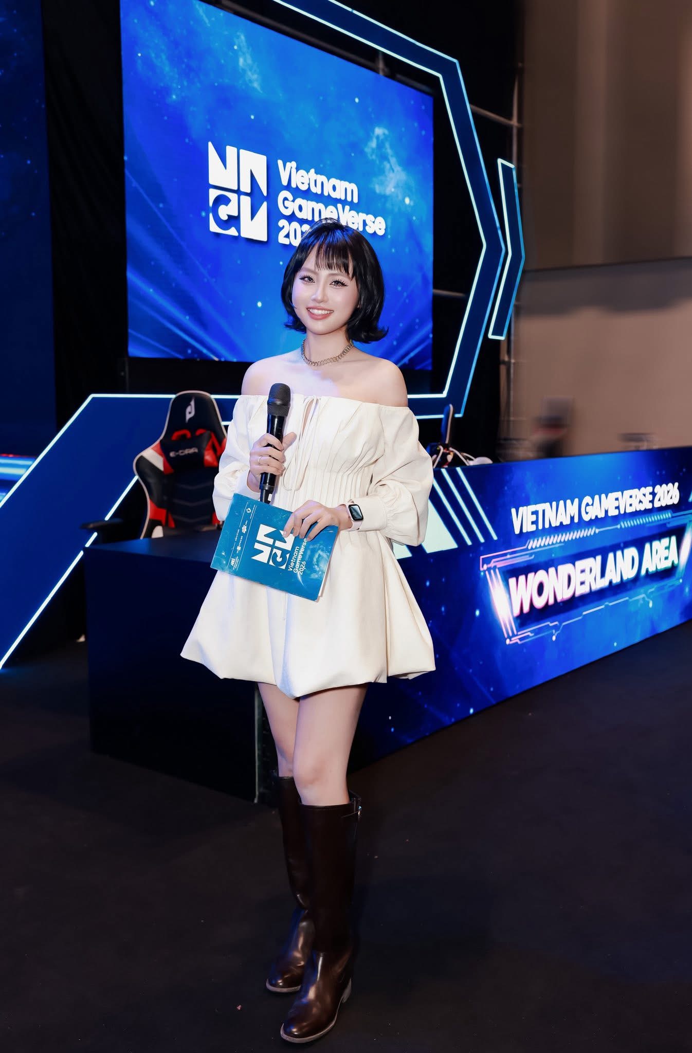 Vietnam GameVerse 2026 MCs Steal the Show with Stunning Looks 6 img7825 082251 1778379440106 17783794402941969707464